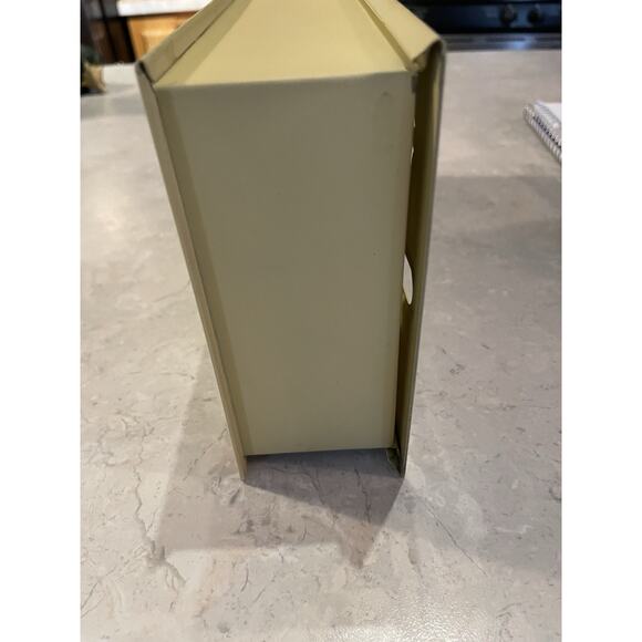 Vintage Metal Tissue Box Holder Cover Yellow With Flower Grecian Key Cut Out - Picture 7 of 10